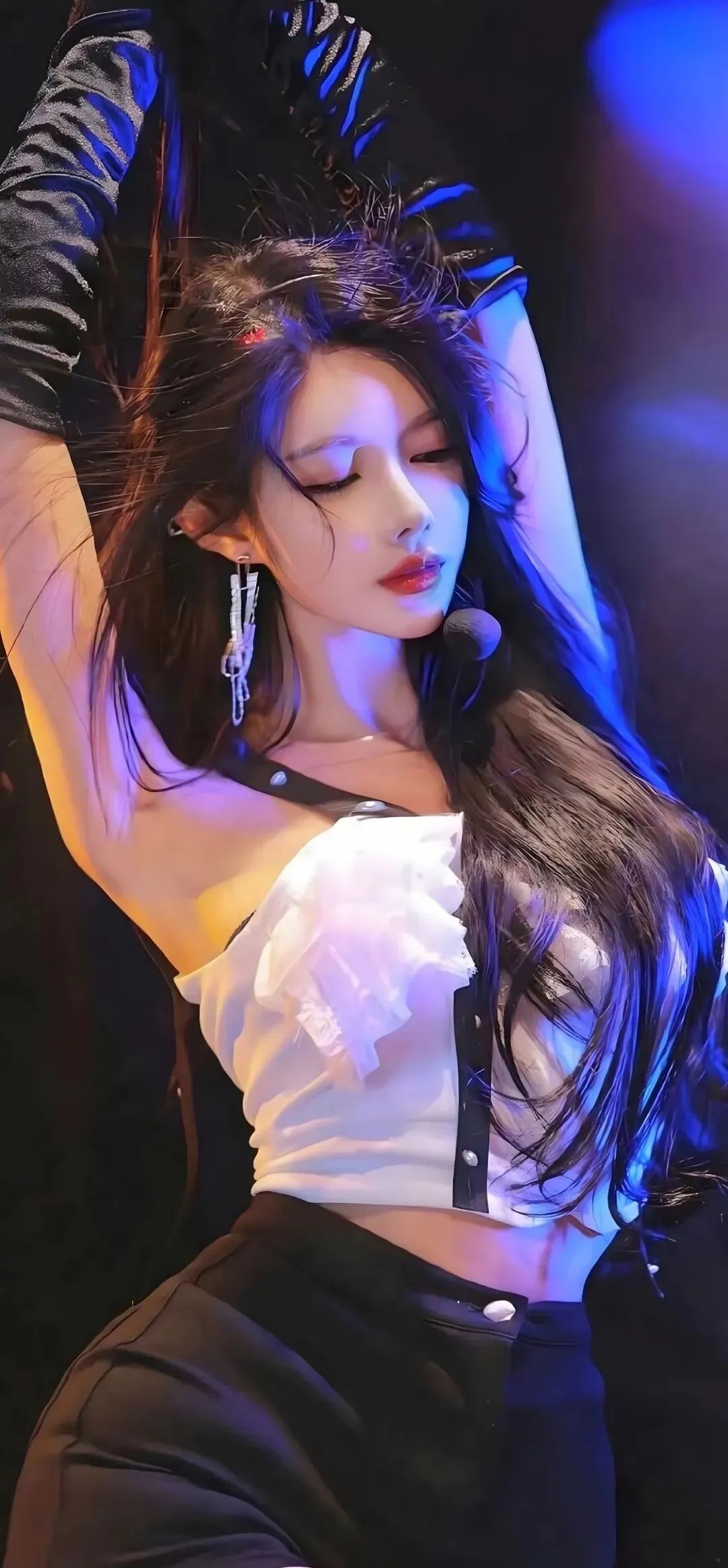 ins|4k美女壁纸合集 共2w张